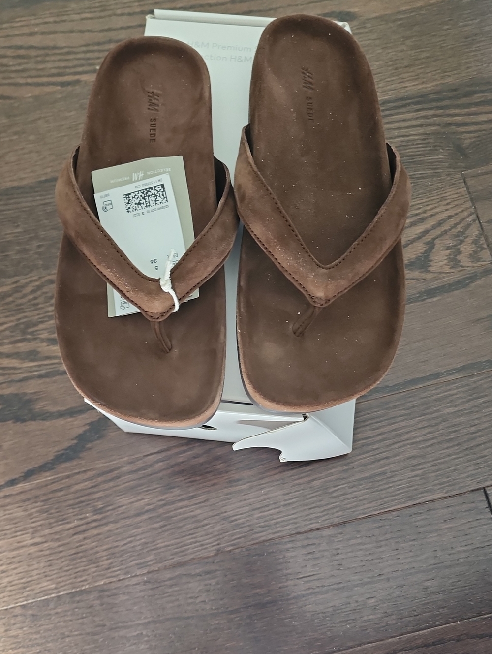 New Suede  Premium selection  Thong Sandals